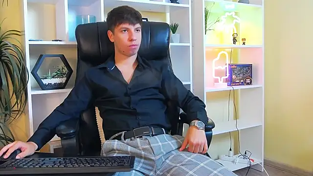 Вебкам-шоу ThomasEdisonn