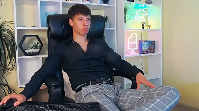 ThomasEdisonn Show in webcam