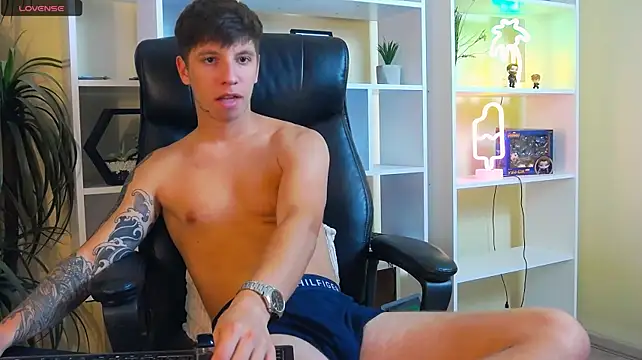 Вебкам-шоу ThomasEdisonn
