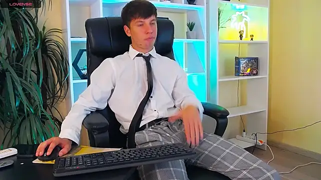 Вебкам-шоу ThomasEdisonn