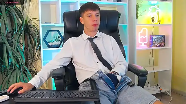 ThomasEdisonn Show in webcam