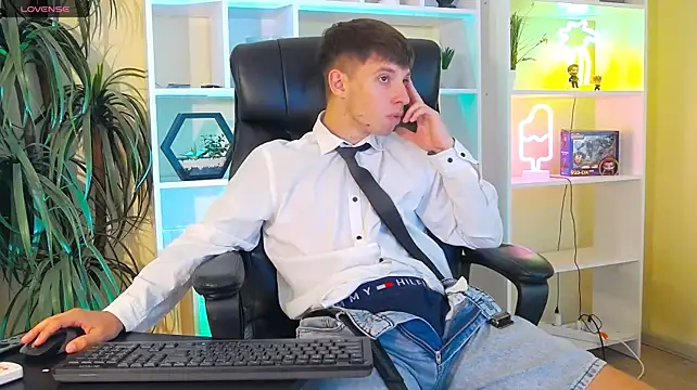 ThomasEdisonn webkamerás műsora