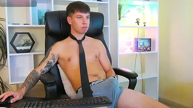 ThomasEdisonn Adlı Modelin Web Kamerası Şovu