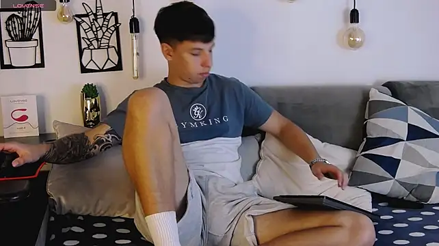 عرض كام ThomasEdisonn