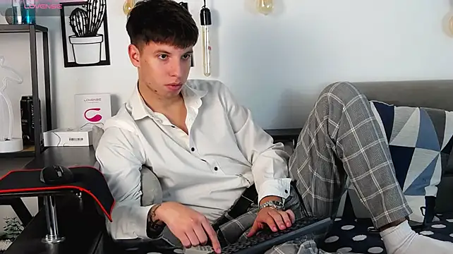 Webkamerová show ThomasEdisonn