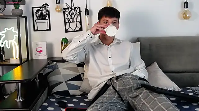 Вебкам-шоу ThomasEdisonn
