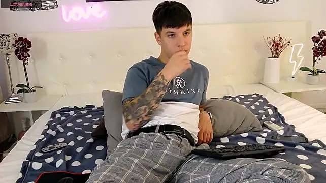عرض كام ThomasEdisonn