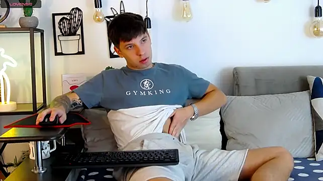 ThomasEdisonn Adlı Modelin Web Kamerası Şovu
