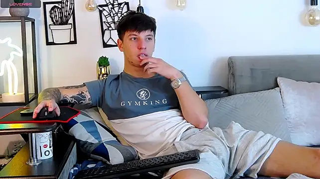 عرض كام ThomasEdisonn