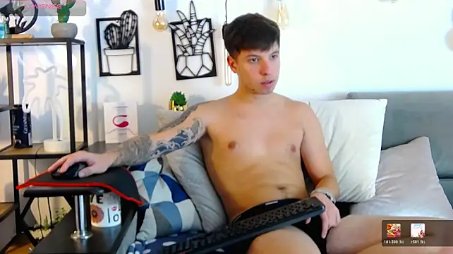 ThomasEdisonn Adlı Modelin Web Kamerası Şovu