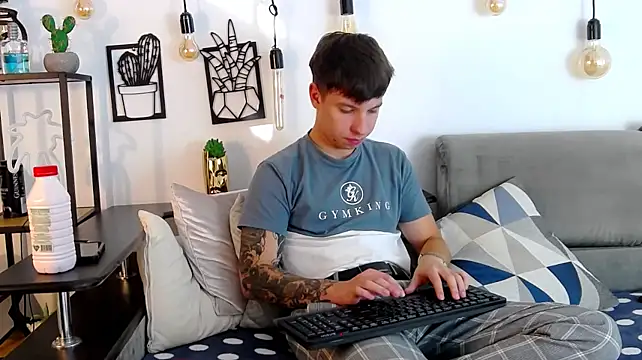 Webkamerová show ThomasEdisonn