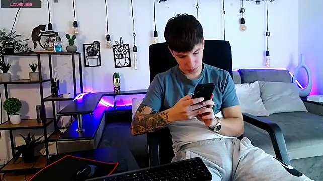ThomasEdisonn – webcam-show