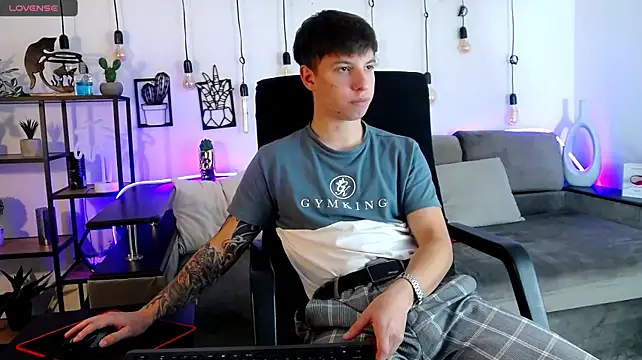 Вебкам-шоу ThomasEdisonn
