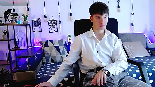 ThomasEdisonn Adlı Modelin Web Kamerası Şovu