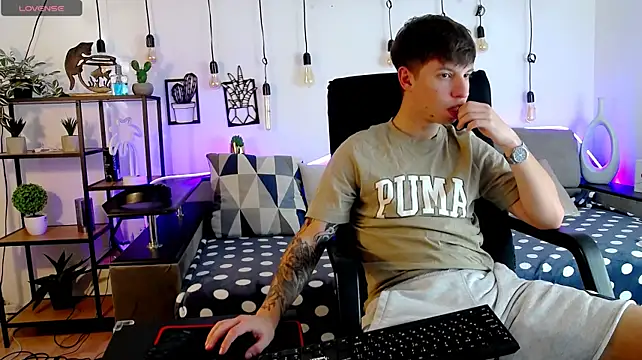 Вебкам-шоу ThomasEdisonn