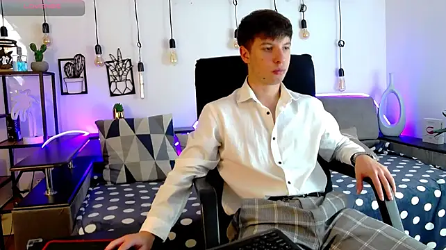 ThomasEdisonn Adlı Modelin Web Kamerası Şovu