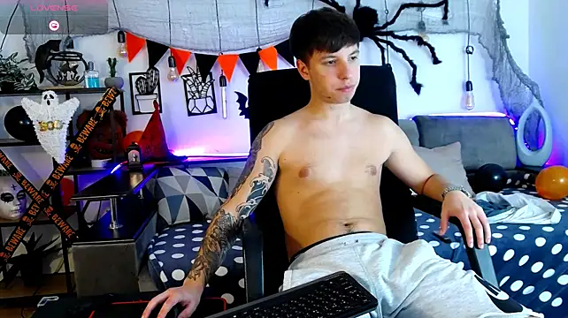 Вебкам-шоу ThomasEdisonn