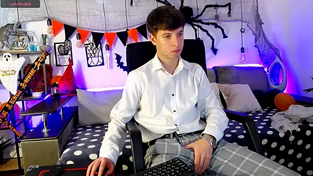 ThomasEdisonn Show in webcam