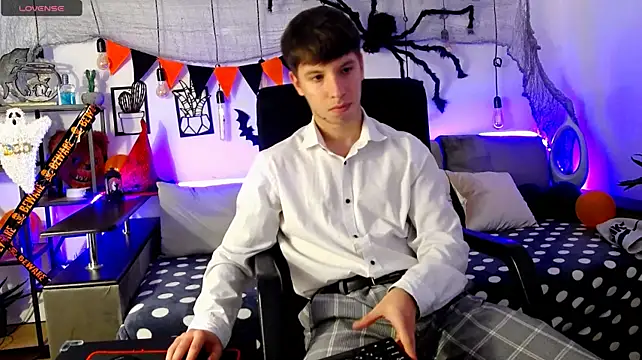 ThomasEdisonn Show in webcam
