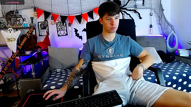ThomasEdisonn Adlı Modelin Web Kamerası Şovu