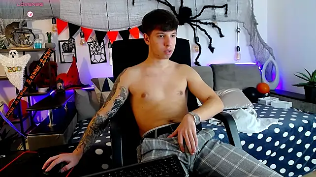 ThomasEdisonn Pertunjukan Webcam