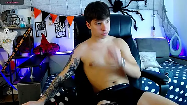 Вебкам-шоу ThomasEdisonn