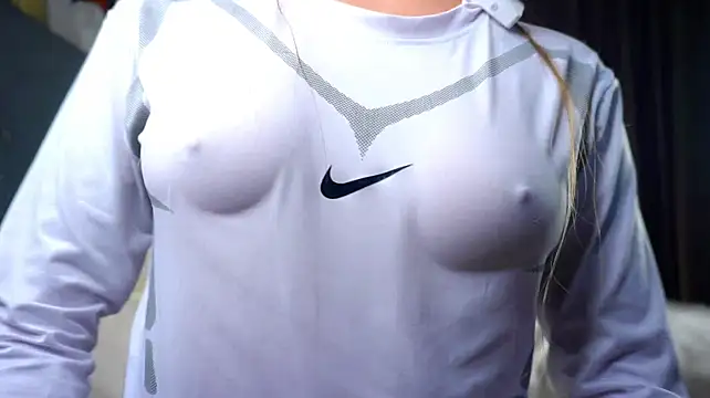 NanceeFinlay Chat XXX live