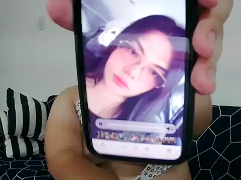 babygirl_morii Pertunjukan Webcam
