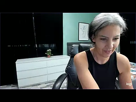 LexxxyDiamond Chat XXX in diretta