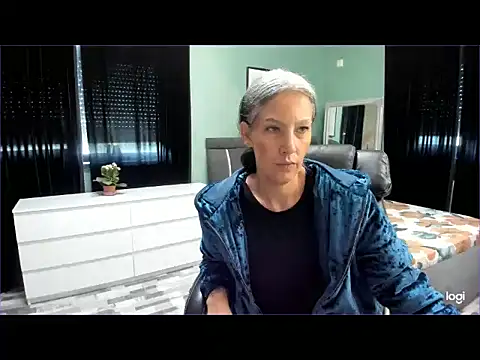 LexxxyDiamond Chat XXX in diretta