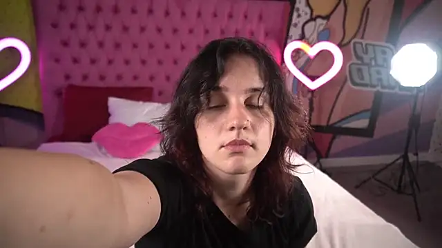 CassandraGold Webcamshow