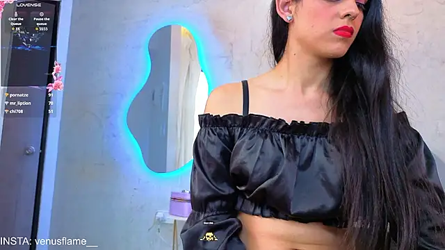 Pokazy przed kamerką – Venus_flame1