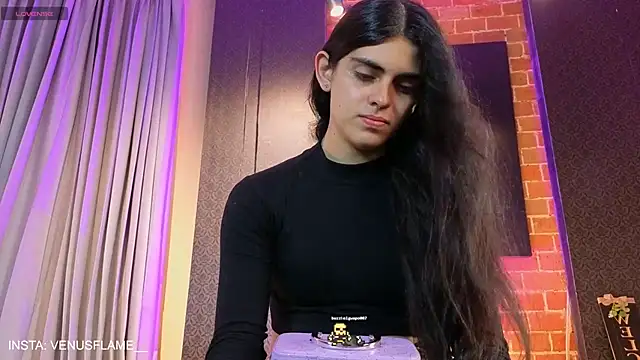 Venus_flame1's Webcam Show