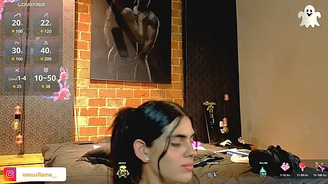 Venus_flame1 Show in webcam