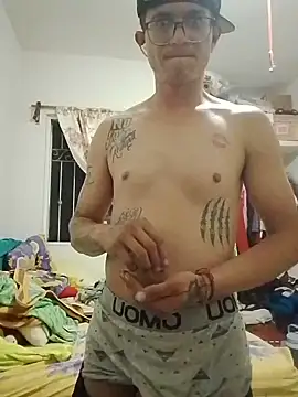 Danirompeculos Webcamshow