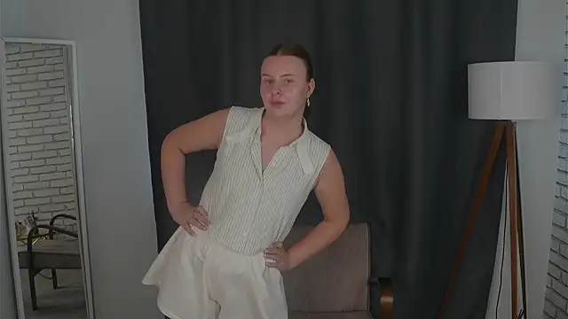 Show modela IsobelBoderick na web-kameri