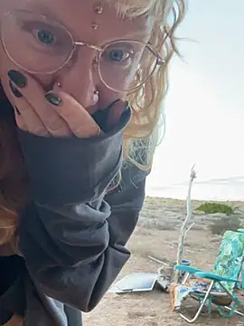 Synnix Pertunjukan Webcam