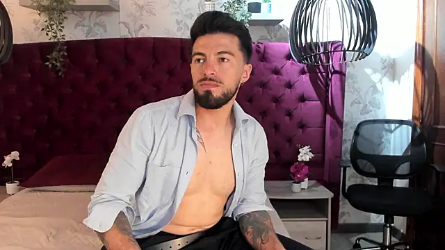 Liam_ashford Webcam Show
