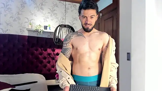 Liam_ashford Webcam Show