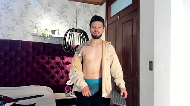 Liam_ashford's Webcam Show