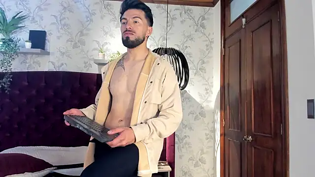 Show modela Liam_ashford na web-kameri