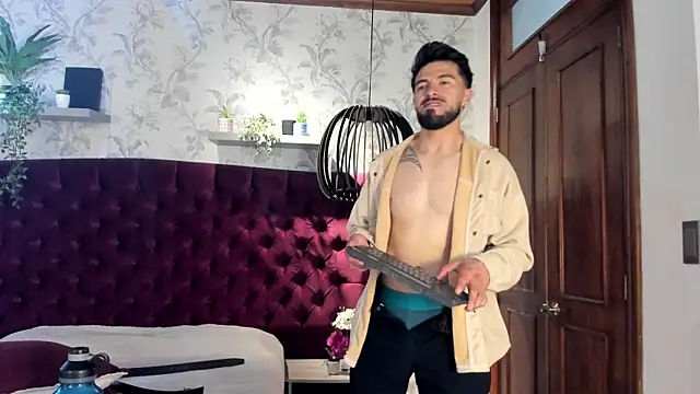 Pokazy przed kamerką – Liam_ashford