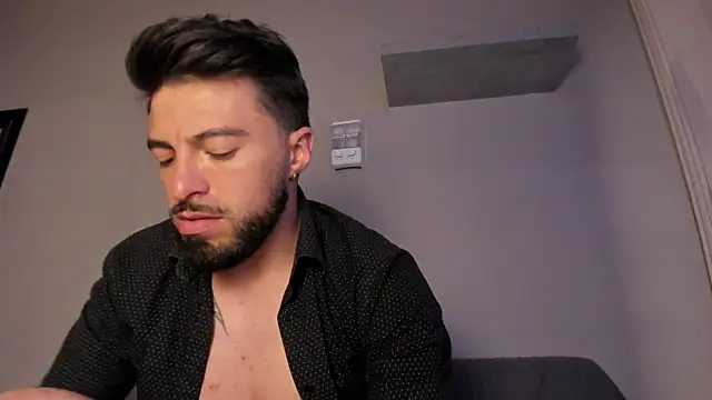 Liam_ashford Webcam-Show