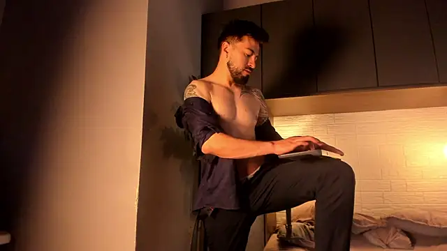 Liam_ashford – webcam-show