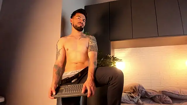 Liam_ashford: вебкам-шоу