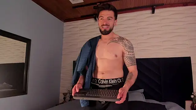 Liam_ashfordn Webbikameraesitys
