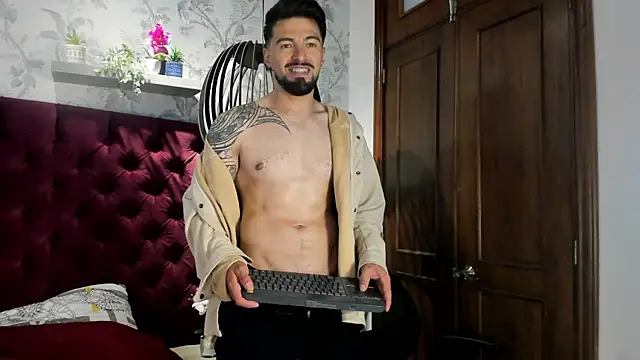 Liam_ashford Webcam Show