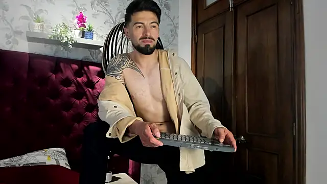Liam_ashford ওয়েবক্যাম শো