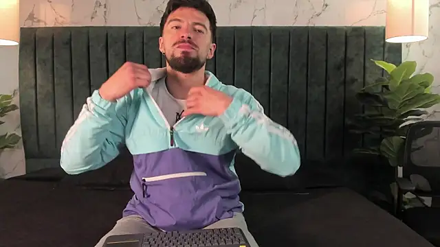 Liam_ashford's Webcam Show