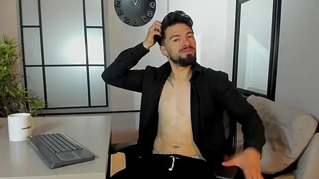 Liam_ashford 在線直播表演